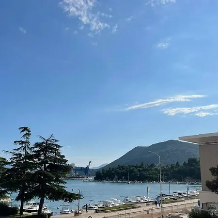 Apartman Sun شقة